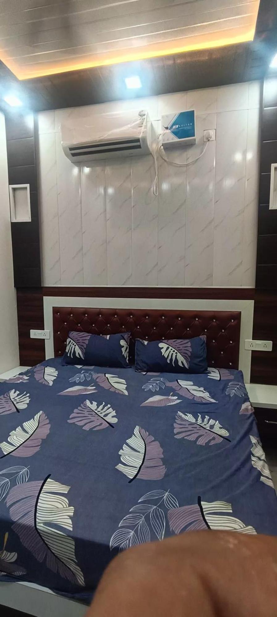 Goenka Home Stay Barsana Chhata Luaran gambar